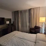 Nice Apartment In Modern Center Of Duesseldorf
